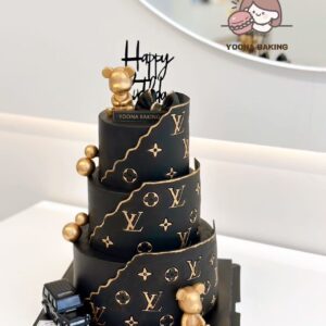 Three-Tier Luxury Bear Cake
