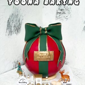 Christmas Smash Cake